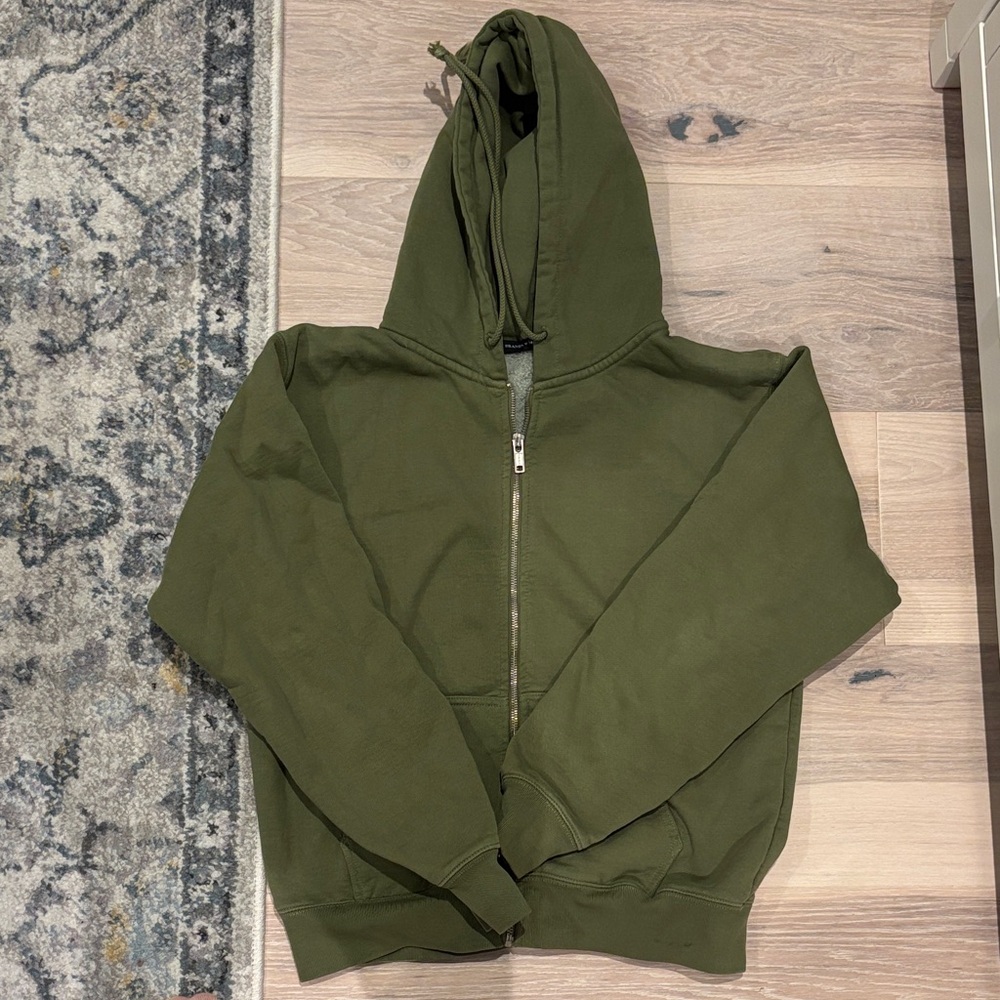 Brandy zip up